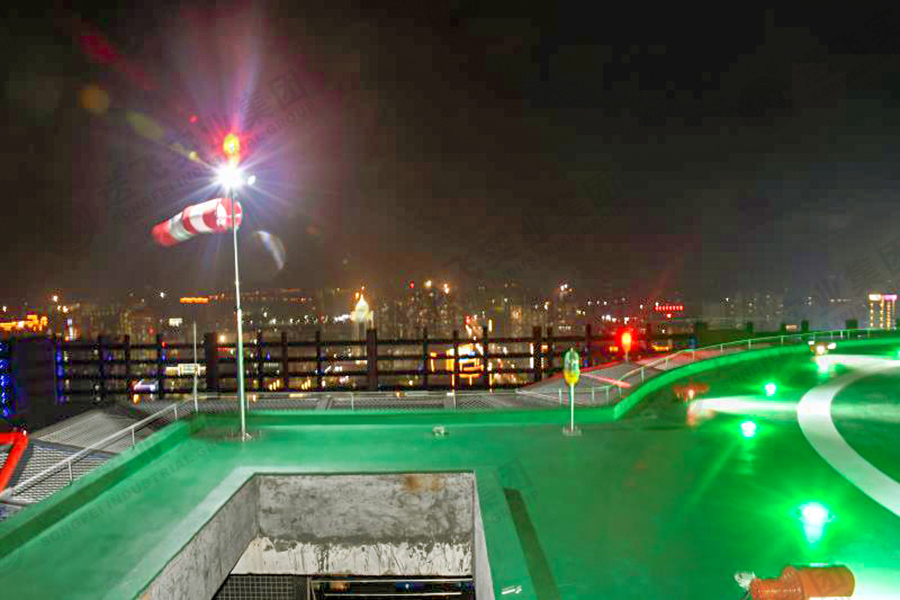 廣東茂名·東信時(shí)代廣場(chǎng) 屋頂直升機(jī)停機(jī)坪的燈光調(diào)試圖2